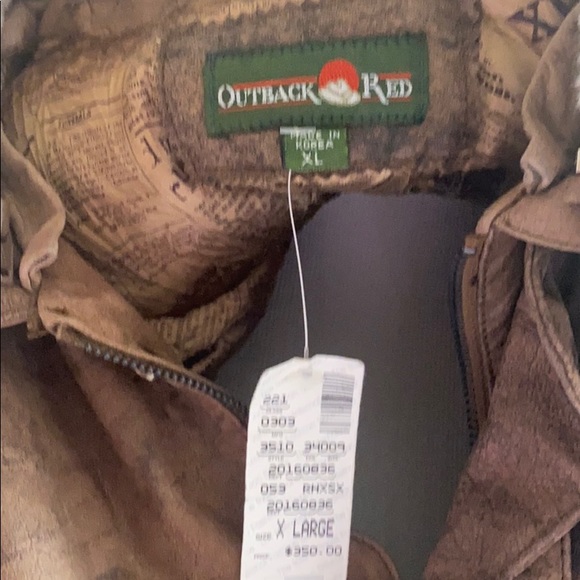 Outback Red Heavy Winter Coat - Picture 3 of 5